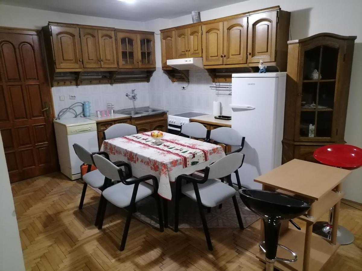 Nes Apartmani Pirot Exteriér fotografie